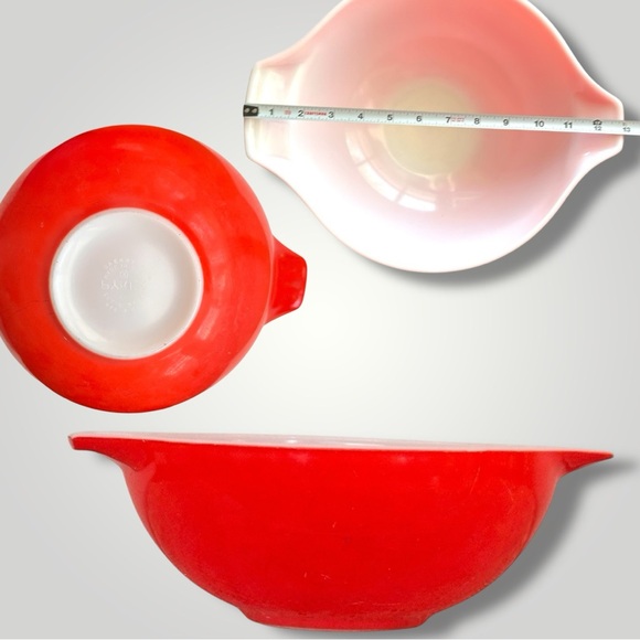 Pyrex Vintage Friendship Cinderella Bowl Collection - Picture 6 of 12